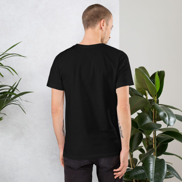 Unisex-T-Shirt Coffee and Chaos – Bild 22