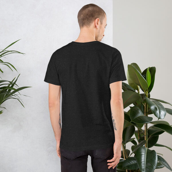 Unisex-T-Shirt Coffee and Chaos – Bild 20