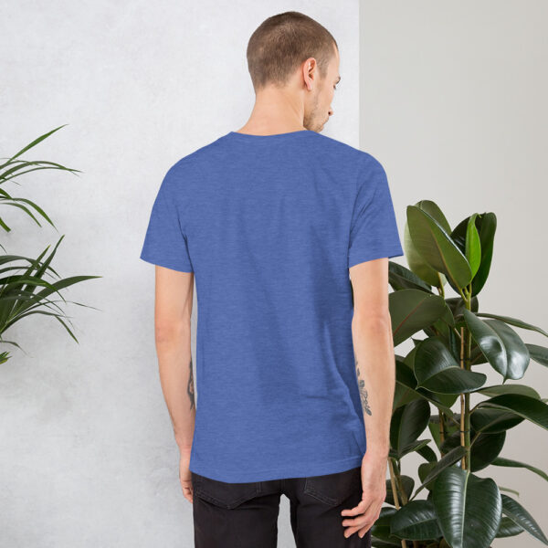 Unisex-T-Shirt Coffee and Chaos – Bild 30