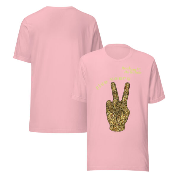 Unisex-T-Shirt Five Years – Bild 10